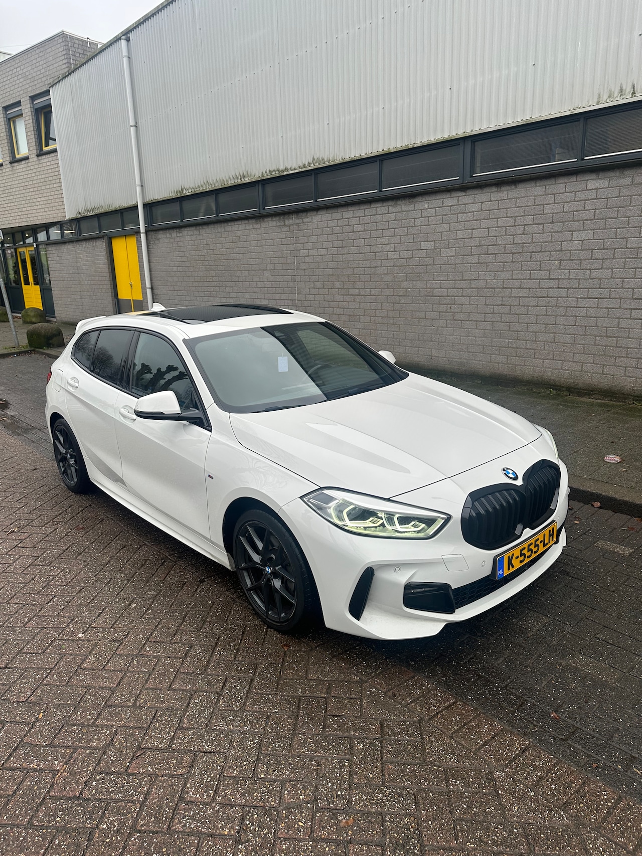 BMW 1-serie - 118i Executive Edition - AutoWereld.nl