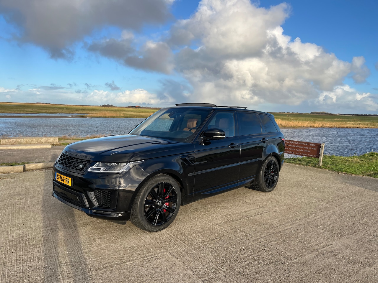 Land Rover Range Rover Sport - 2.0 P400e HSE Dynamic Black Edition - AutoWereld.nl