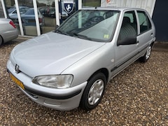 Peugeot 106 - 1.1 XT