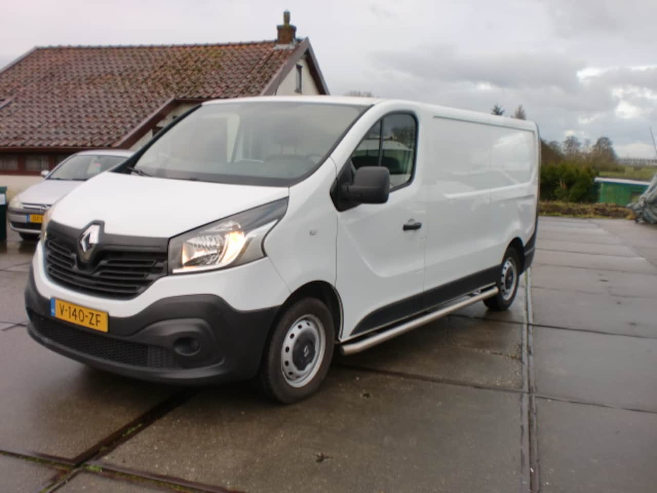 Renault Trafic - 1.6 dCi L2H1 BJ2019 KM157 AIRCO LEASE€190 NAP - AutoWereld.nl