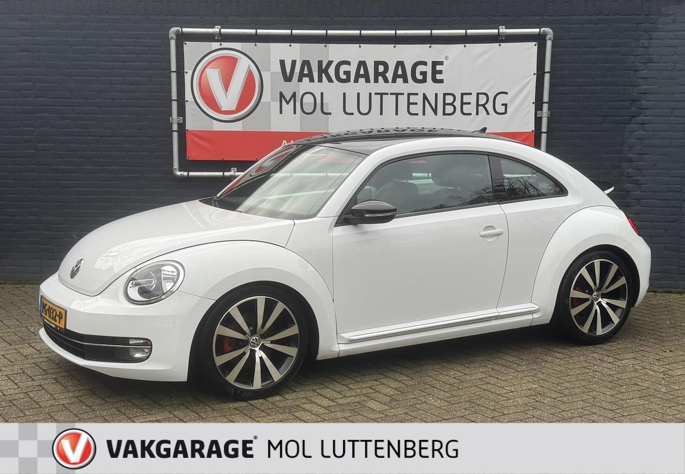 Volkswagen Beetle - 2.0 TSI 200PK DSG Sport, 19 INCH, STOELVERW. LEDEREN BEKL. - AutoWereld.nl