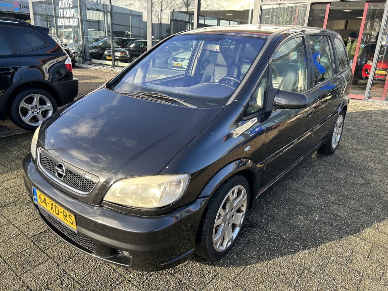 Opel Zafira - 2.0-16V OPC LEDER 7 PERS BJ 2002 !!!! - AutoWereld.nl