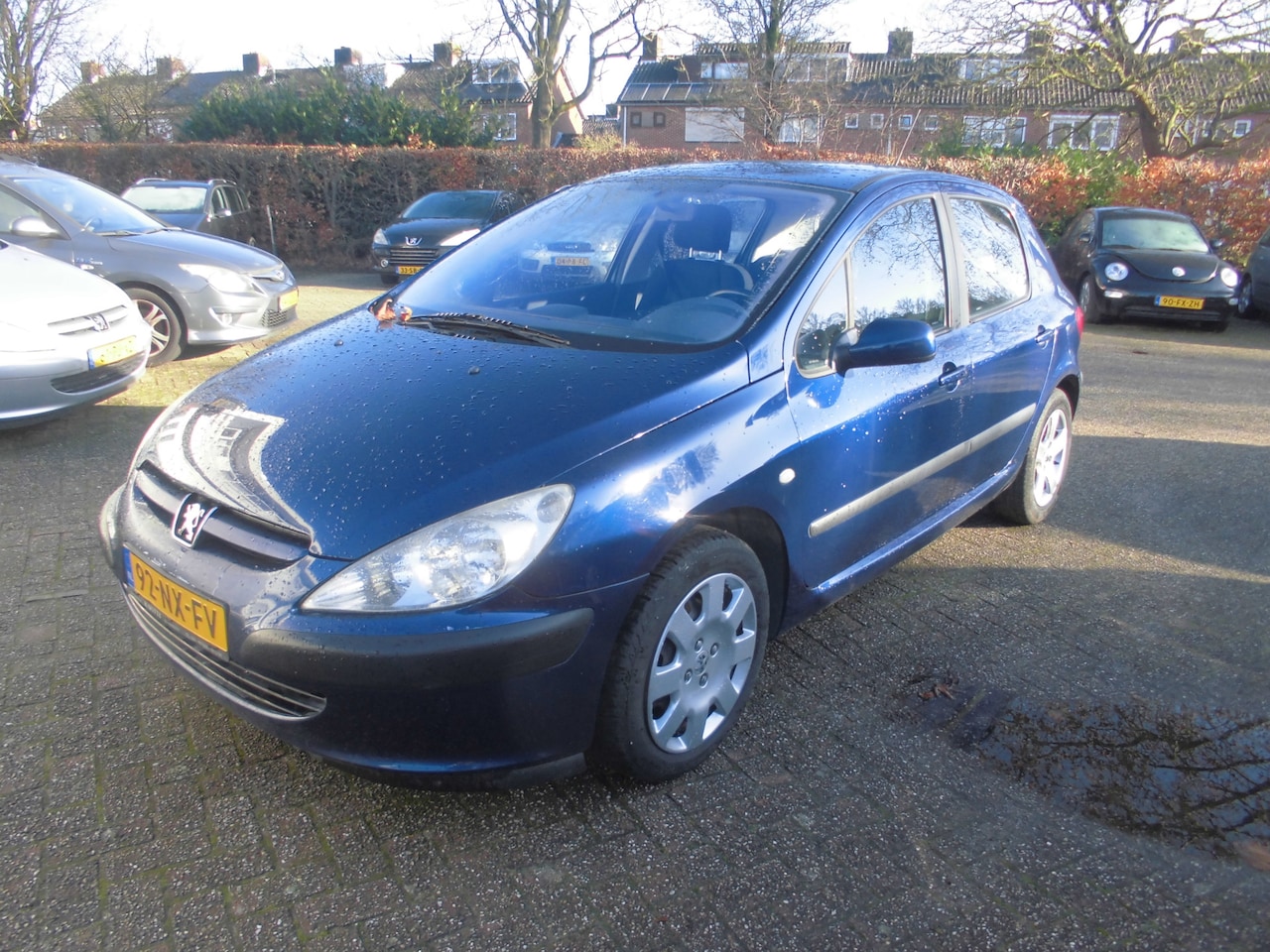 Peugeot 307 - 2.0-16V XS Pack Nieuwe APK- Nieuwe Distributie - AutoWereld.nl