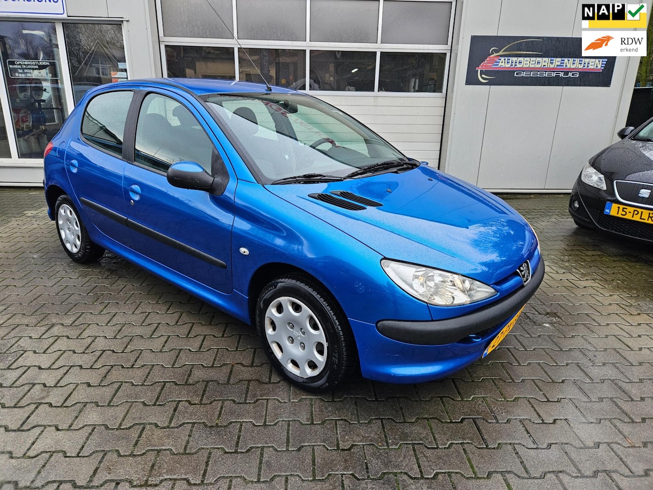 Peugeot 206 - 1.4 Air-line 5-DEURS..AIRCO - AutoWereld.nl