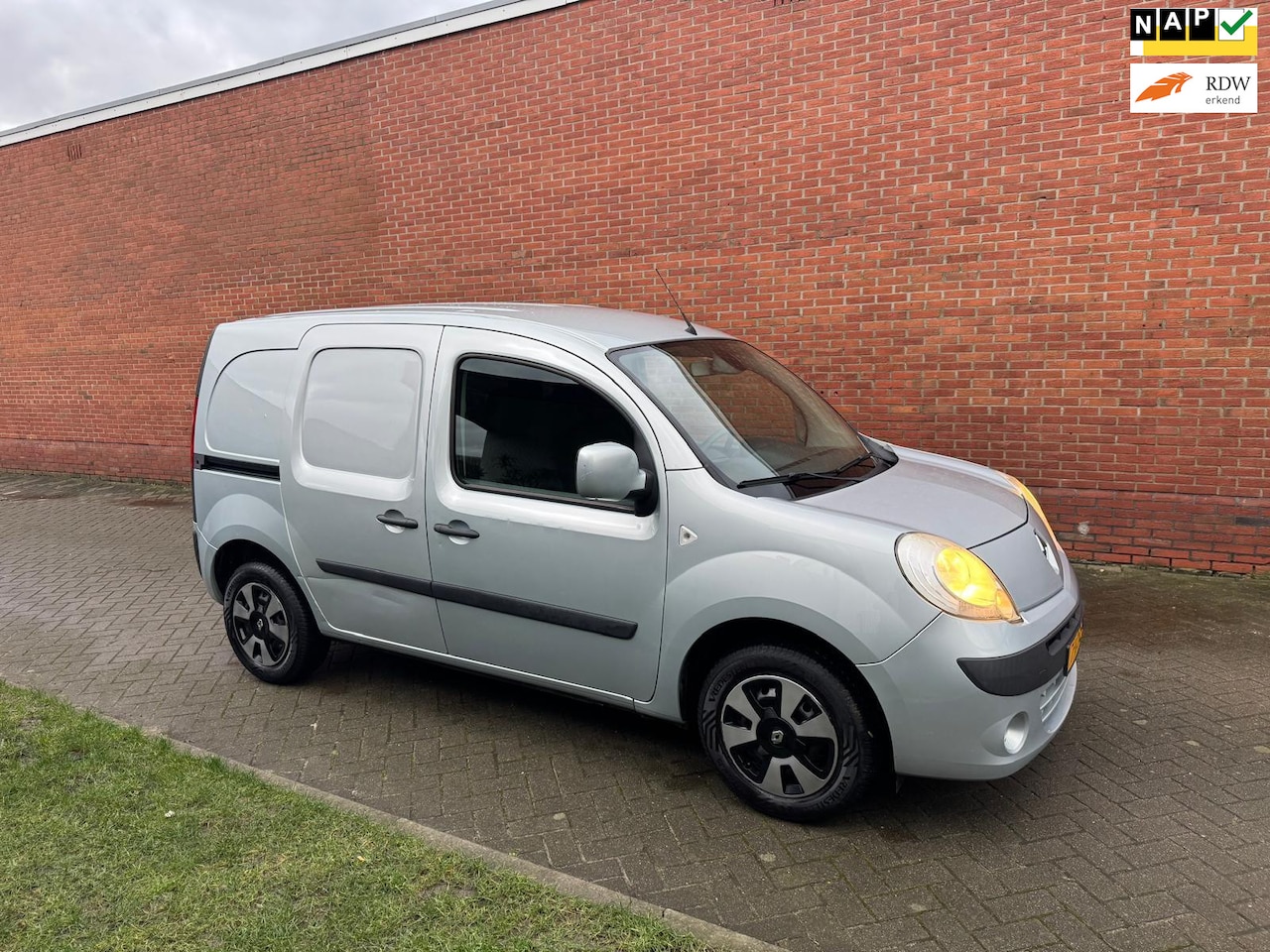 Renault Kangoo Express - 1.5 dCi 85 Express Tech Line Airco Cruise - AutoWereld.nl