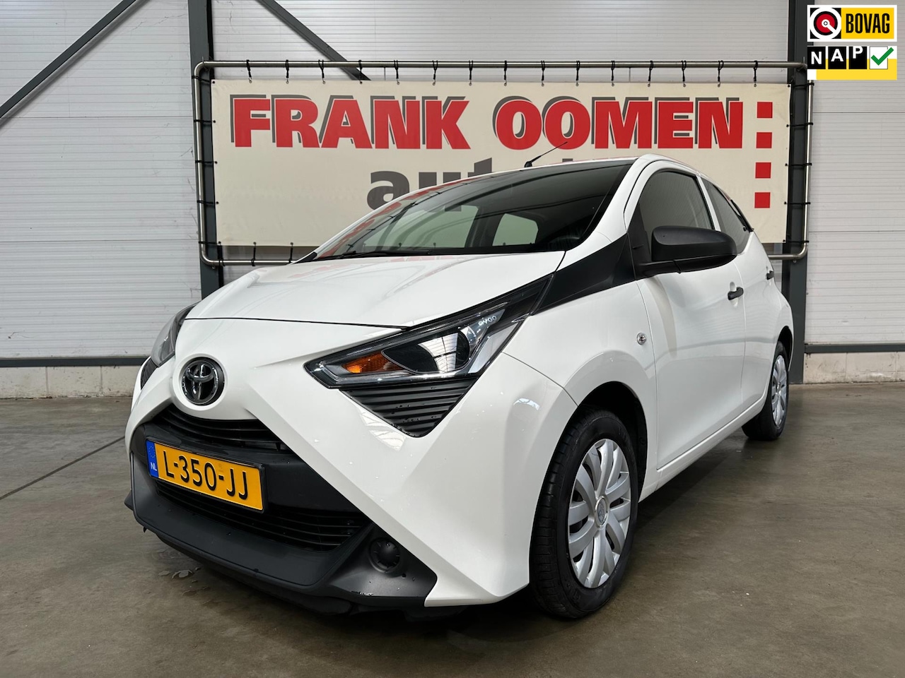 Toyota Aygo - 1.0 VVT-i x-fun + NAP | Airco | Bluetooth | LED | Rijklaarprijs - AutoWereld.nl