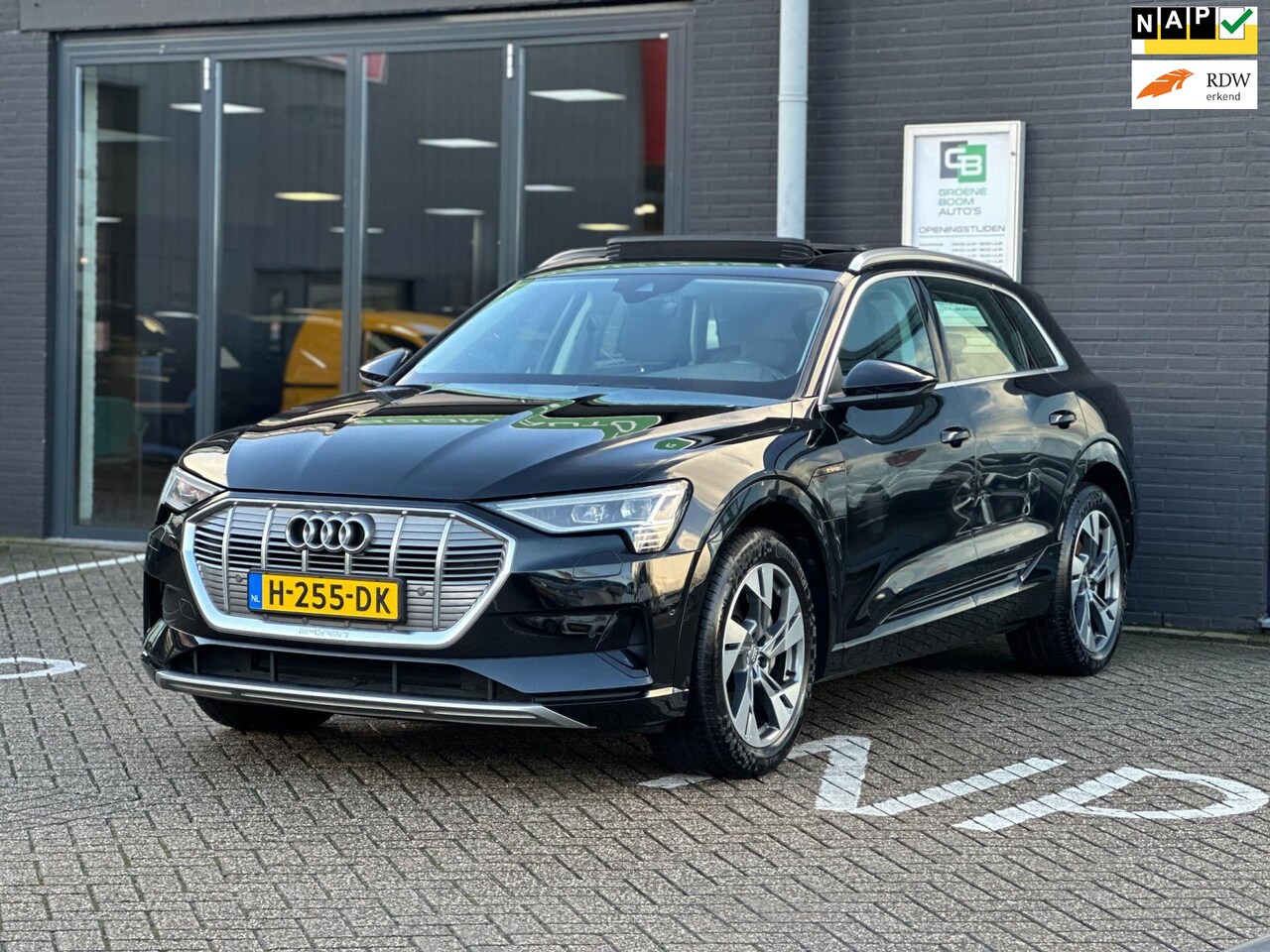 Audi e-tron - E-tron 50 quattro Launch edition plus 71 kWh/PANO-DAK/APP-CONNECT/LEDER/NAP!! - AutoWereld.nl