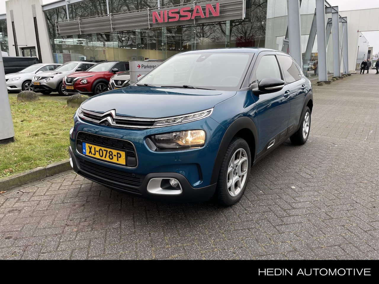 Citroën C4 Cactus - 1.2 PureTech Shine Automaat, Trekhaak, Nav, Cruise, Lm velgen, - AutoWereld.nl