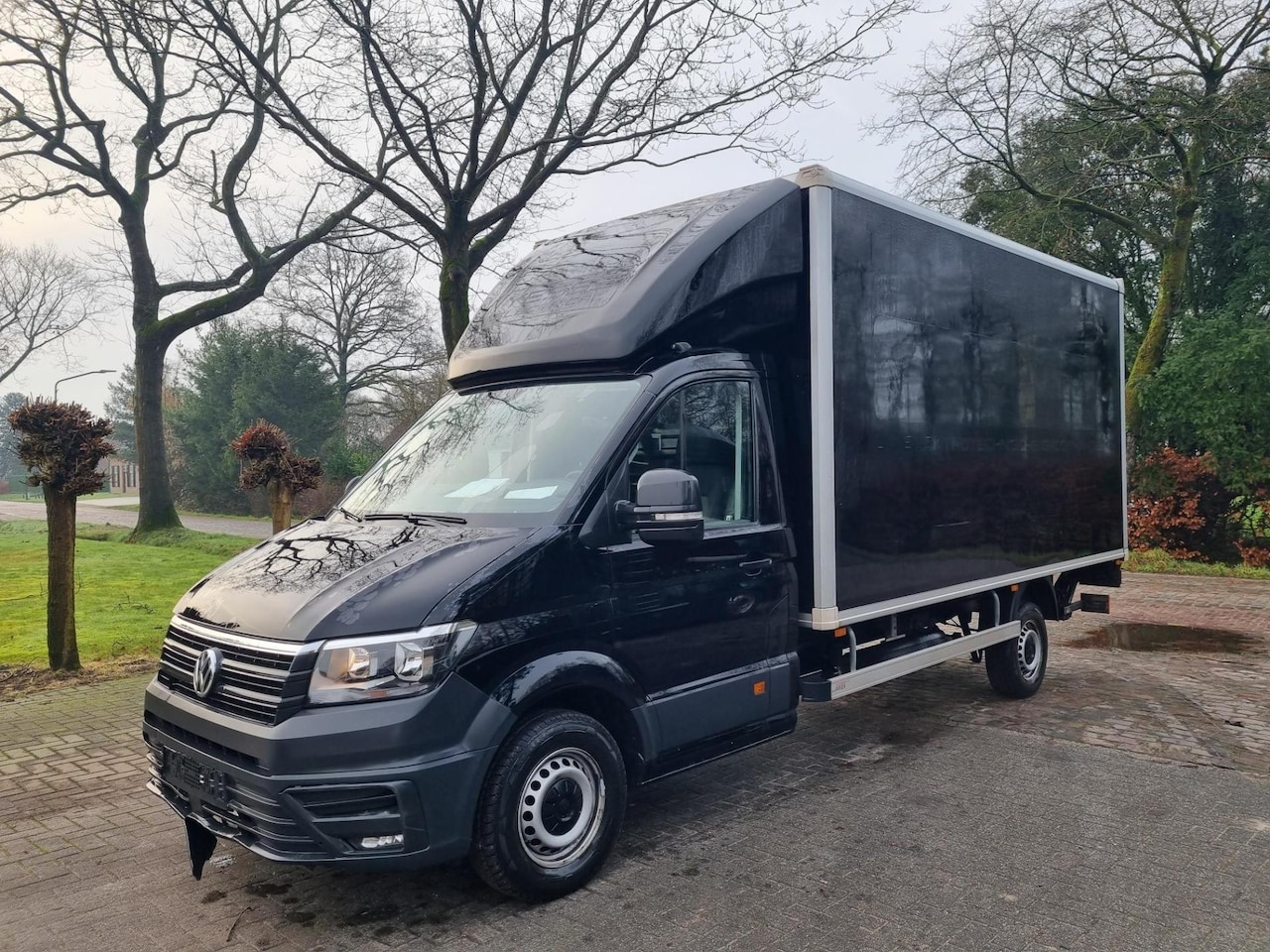 Volkswagen Crafter - 35 2.0 TDI Aut. Laadklep 449cm wielbasis ! - AutoWereld.nl