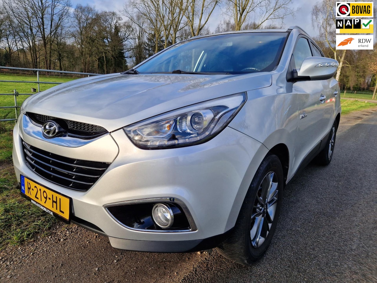 Hyundai ix35 - 1.6i GDI i-Vision bomvol luxe dealer ond. trekhaak stoelverw - AutoWereld.nl