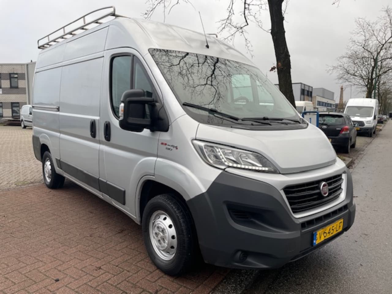 Fiat Ducato - 30 2.3 MultiJet 130pk L2 H2 Airco/ECC,Navigatie,Camera,Imperiaal - AutoWereld.nl