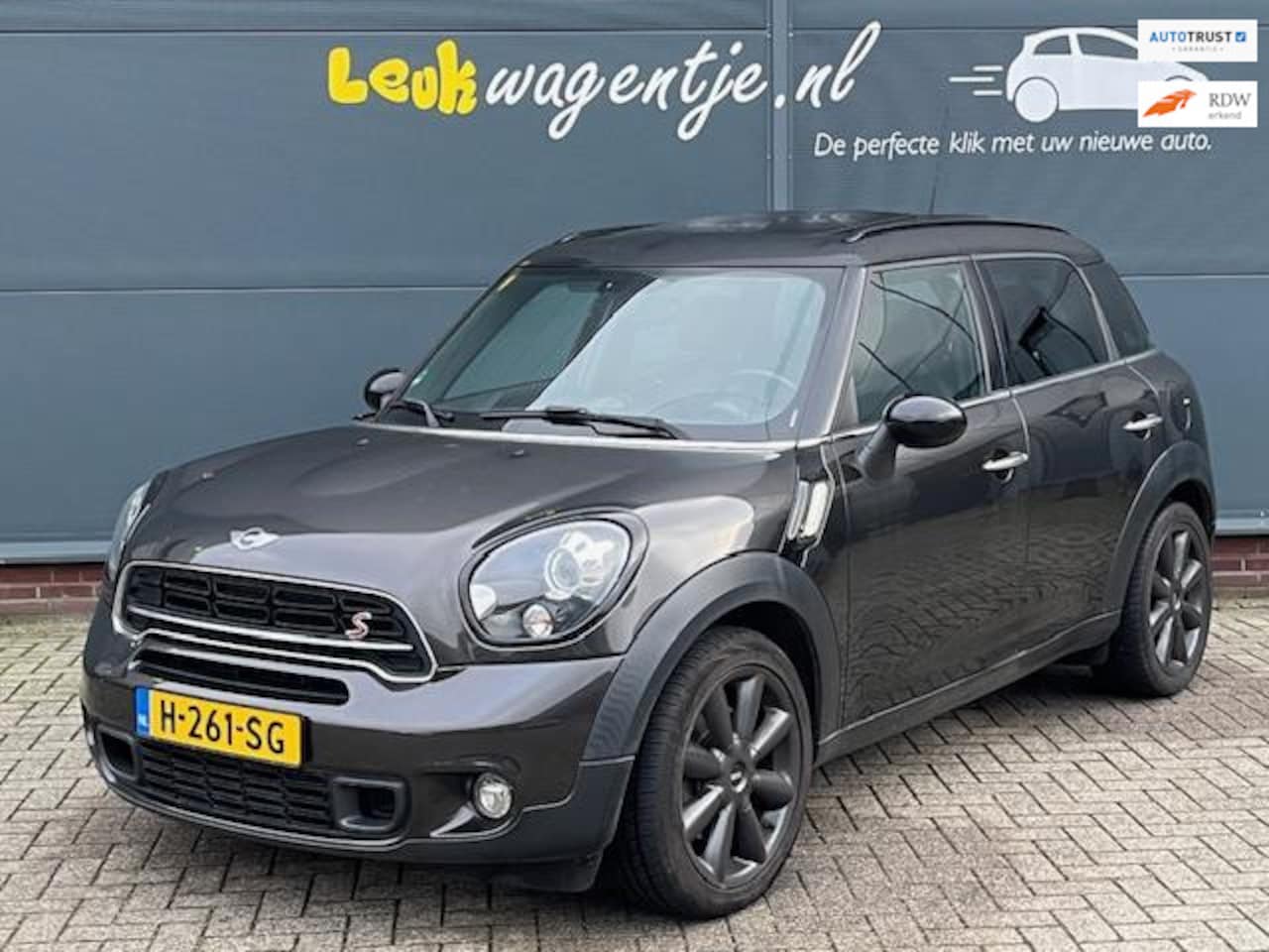 MINI Countryman - Mini 1.6 Cooper S Chili *pano *leder *navi - AutoWereld.nl