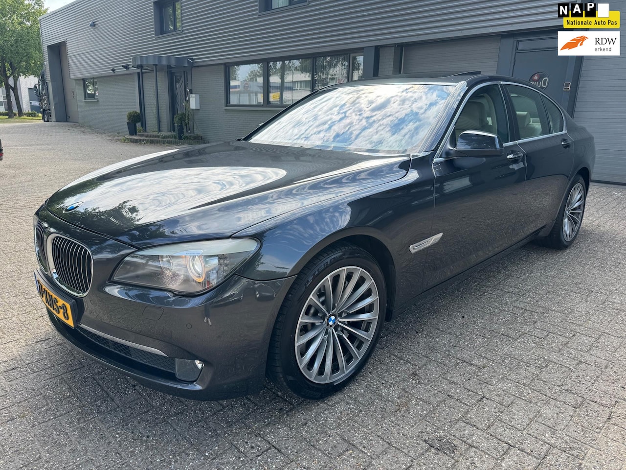 BMW 7-serie - 740i High Executive 740i High Executive - AutoWereld.nl