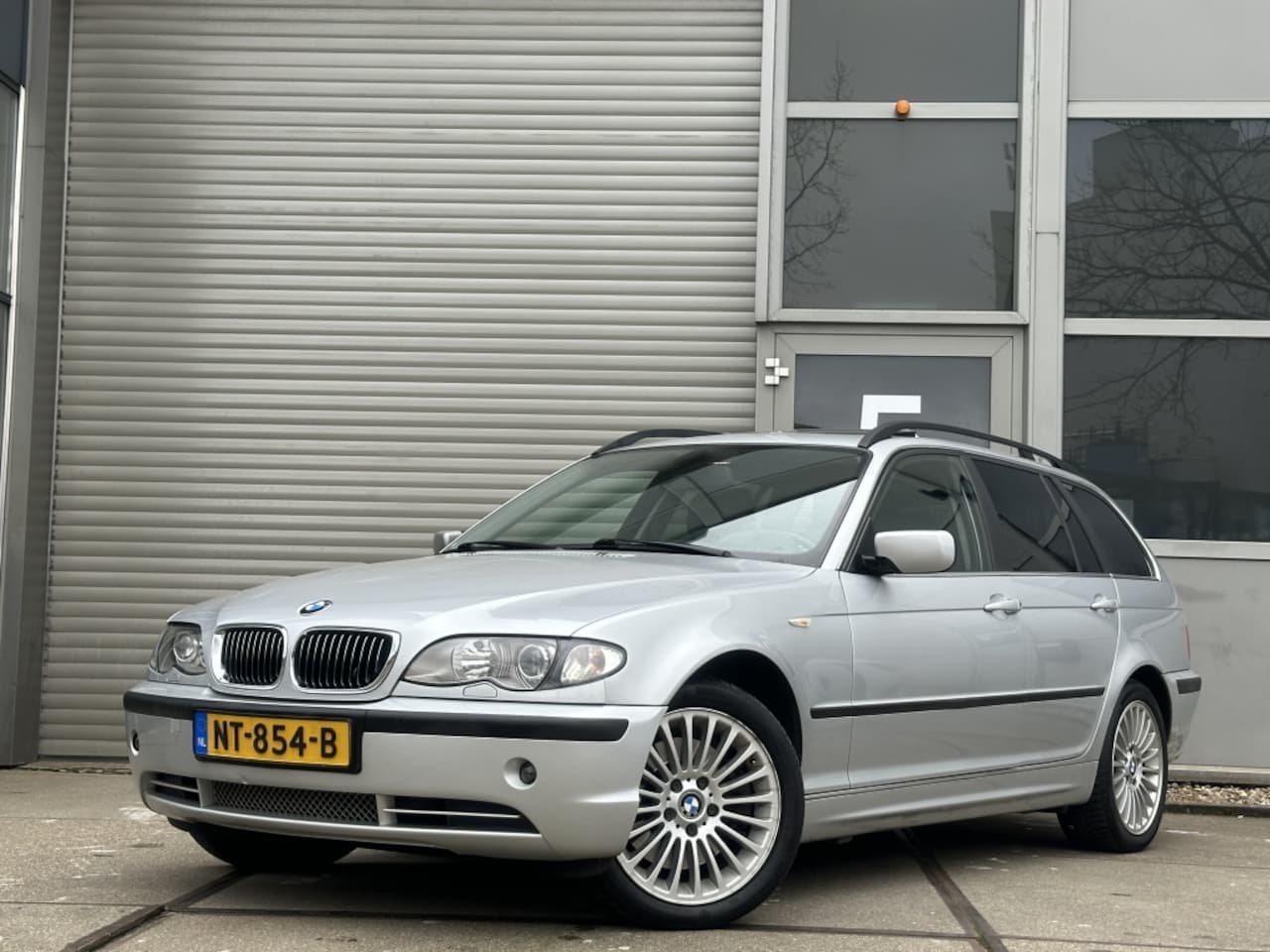 BMW 3-serie Touring - 330xi Executive 330xi Executive - AutoWereld.nl