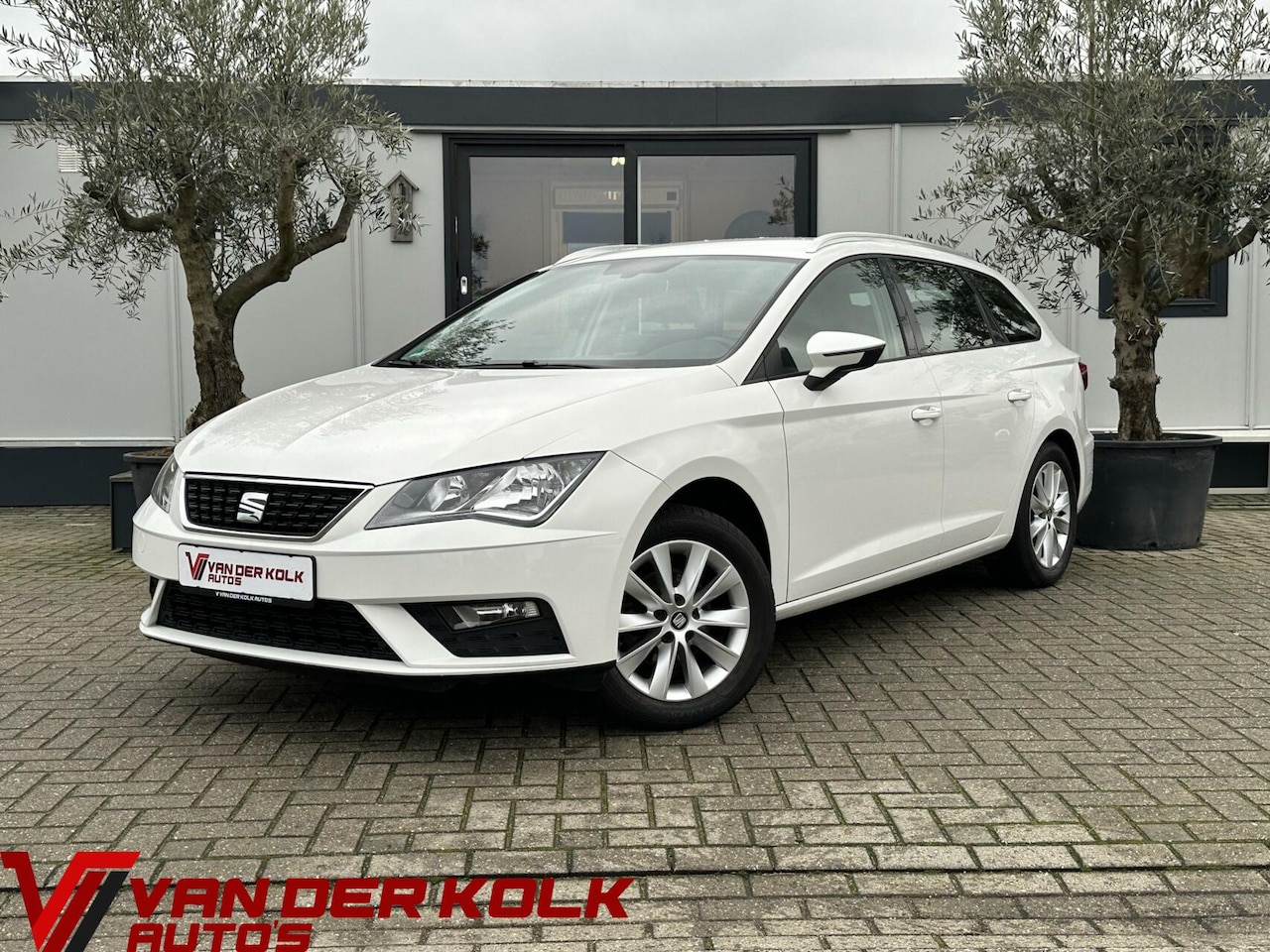 Seat Leon ST - 1.2 TSI Style Cruise Climate Lichtmetaal Winterset - AutoWereld.nl