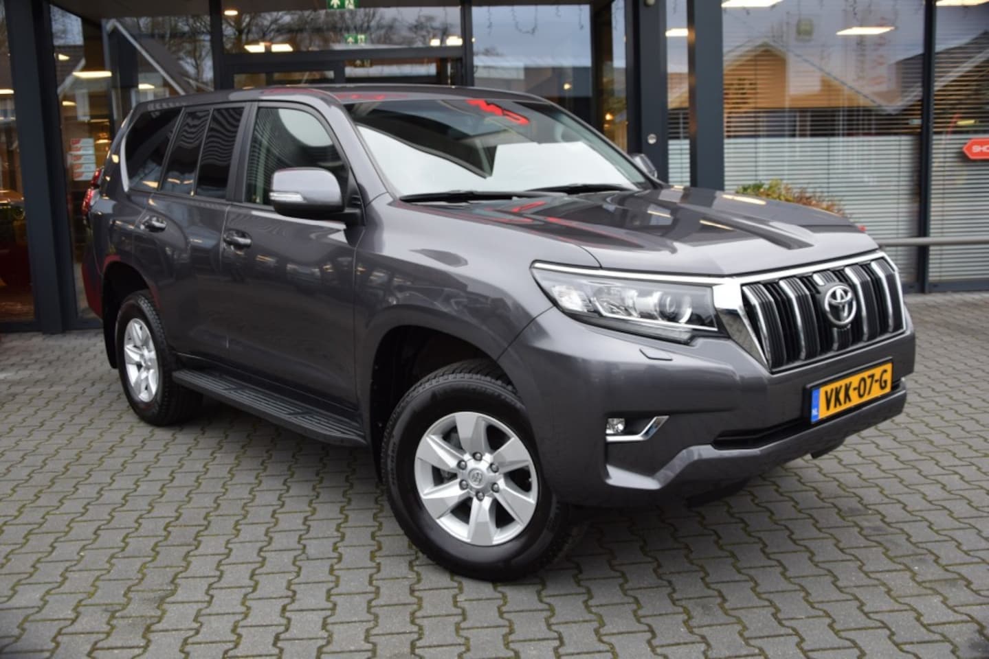 Toyota Land Cruiser 150 - 2.8 D-4D 5DRS CHALLENGER A/T VAN - AutoWereld.nl