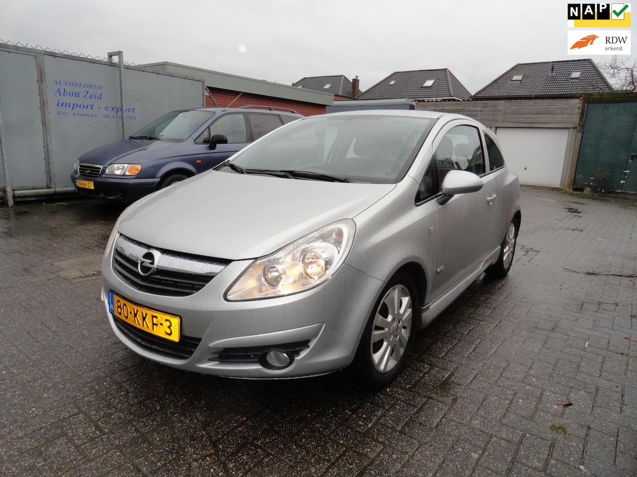 Opel Corsa - 1.4-16V SPORT Business (KM 196970 NAP AIRCO NAP) - AutoWereld.nl