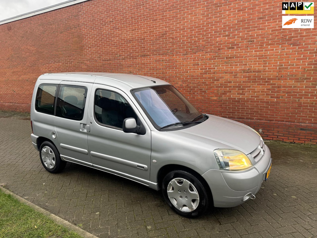 Citroën Berlingo - 1.6i Multispace Nieuwe distributie riem - AutoWereld.nl