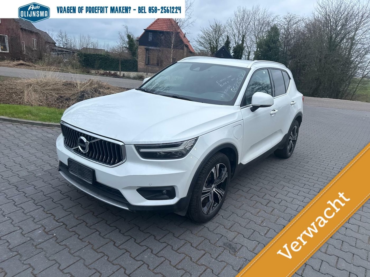 Volvo XC40 - T5 PlugInHybride R-Design|Camera|Navi|Lee - AutoWereld.nl