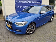 BMW 1-serie - M135i xDrive High Executive Automaat Schuifd