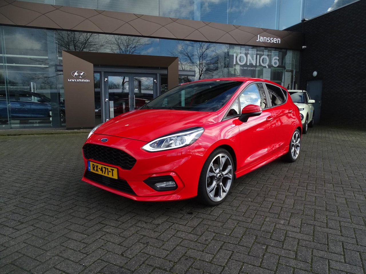 Ford Fiesta - 1.0 EcoBoost ST-Line NL-auto trekhaak/nieuwe riem - AutoWereld.nl