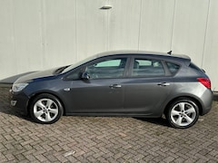 Opel Astra - 1.6 Edition