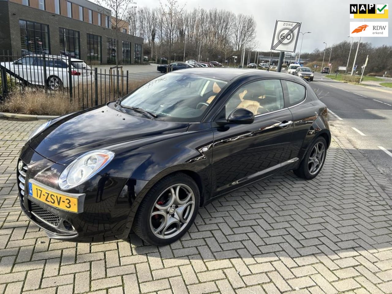 Alfa Romeo MiTo - 0.9 TwinAir Distinctive 2013! LEDER! CLIMATRONIC NETTE AUTO! - AutoWereld.nl