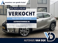 Lexus UX - 250h Executive Line NIEUWJAARSDEAL