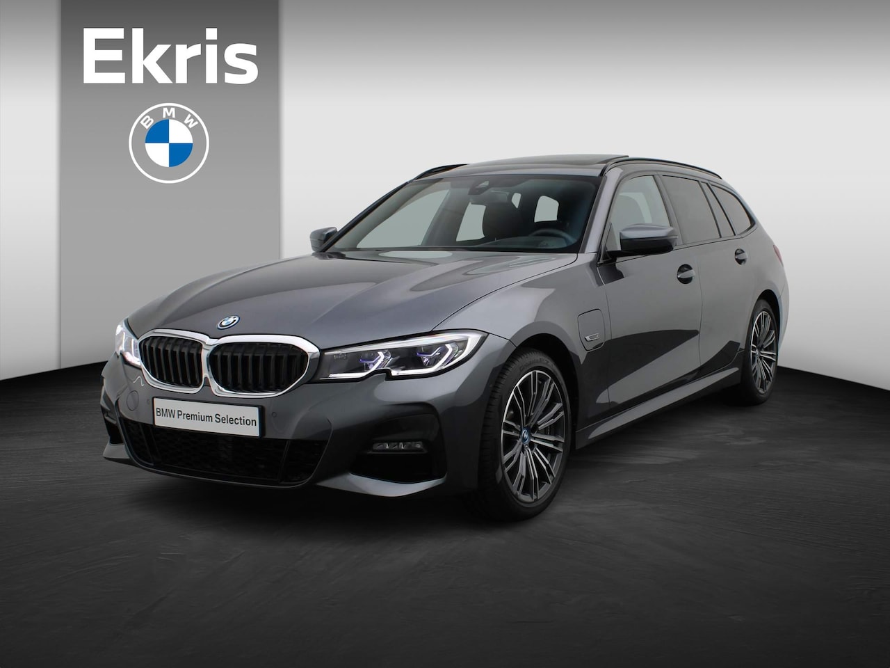 BMW 3-serie Touring - 330e Model M Sport | Comfort Access | Panoramadak | Elektrisch Verstelbare Voorstoelen | L - AutoWereld.nl