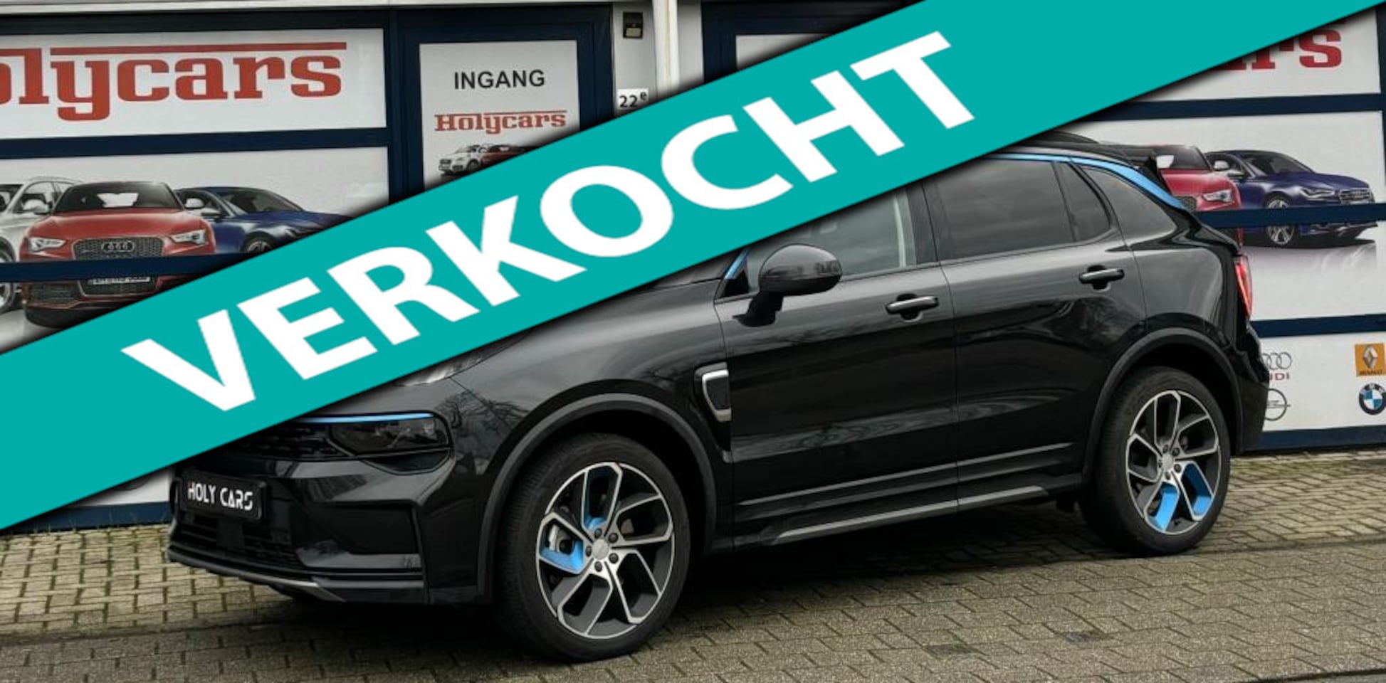 Lynk & Co 01 - 1.5 261pk 2022 Zwart Pano 360Cam Navi Virtual NAP - AutoWereld.nl