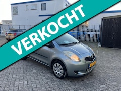 Toyota Yaris - 1.0 VVTi Sol