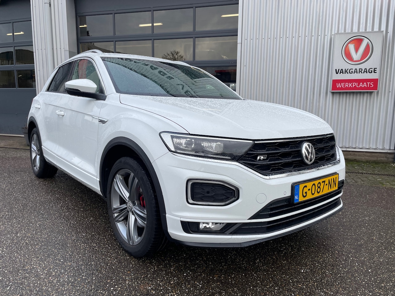 Volkswagen T-Roc - 1.5 TSI R-Line|AUTOMAAT|RIJKLAAR PRIJS| - AutoWereld.nl