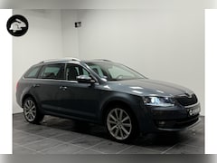 Skoda Octavia Combi - 1.2 TSI Greentech Style Businessline/Trekhaak/Sportstoelen/Canton/NAP