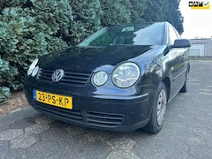 Volkswagen Polo - 1.4 Athene 5-Deurs