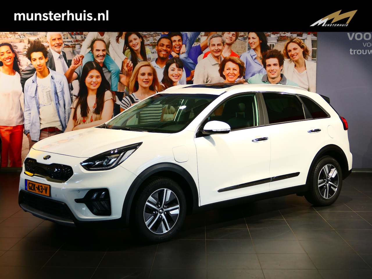 Kia Niro - 1.6 GDi PHEV DynamicPlusLine PANODAK, STANDKACHEL, Dealer onderhouden, Stoel/stuur verwarm - AutoWereld.nl