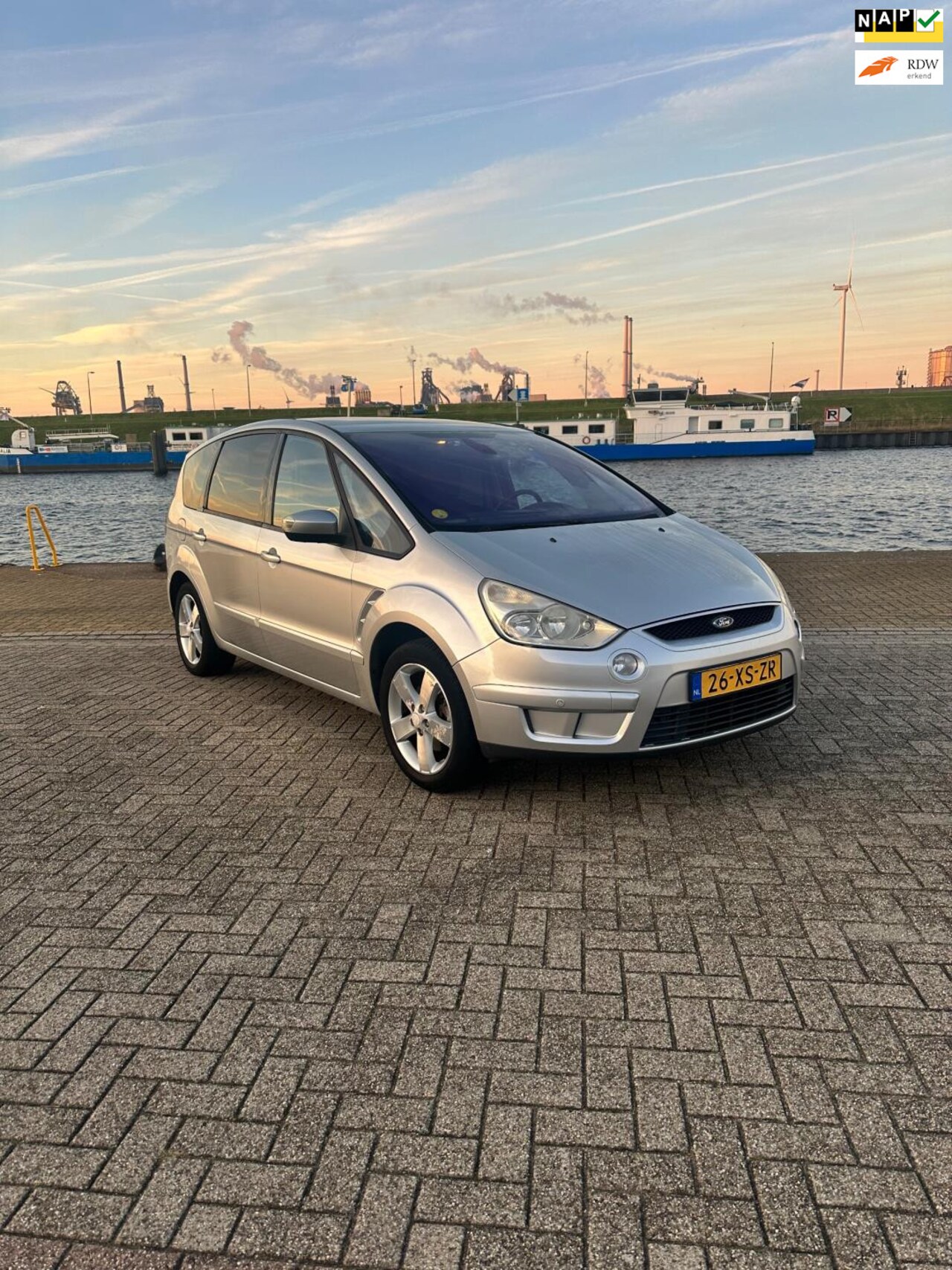 Ford S-Max - 2.0-16V TV achter 7 Zitplaatsen - AutoWereld.nl