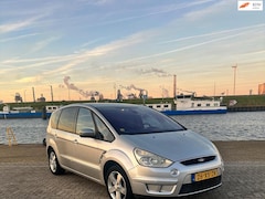 Ford S-Max - 2.0-16V TV achter 7 Zitplaatsen