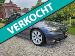 BMW 3-serie - 325i (verbruikt olie)