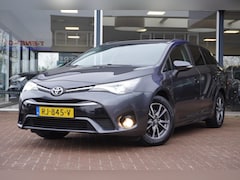 Toyota Avensis Touring Sports - 1.8 VVT-i Business Plus | Automaat | Airco | Dealerauto | Trekhaak | Inruil mogelijk