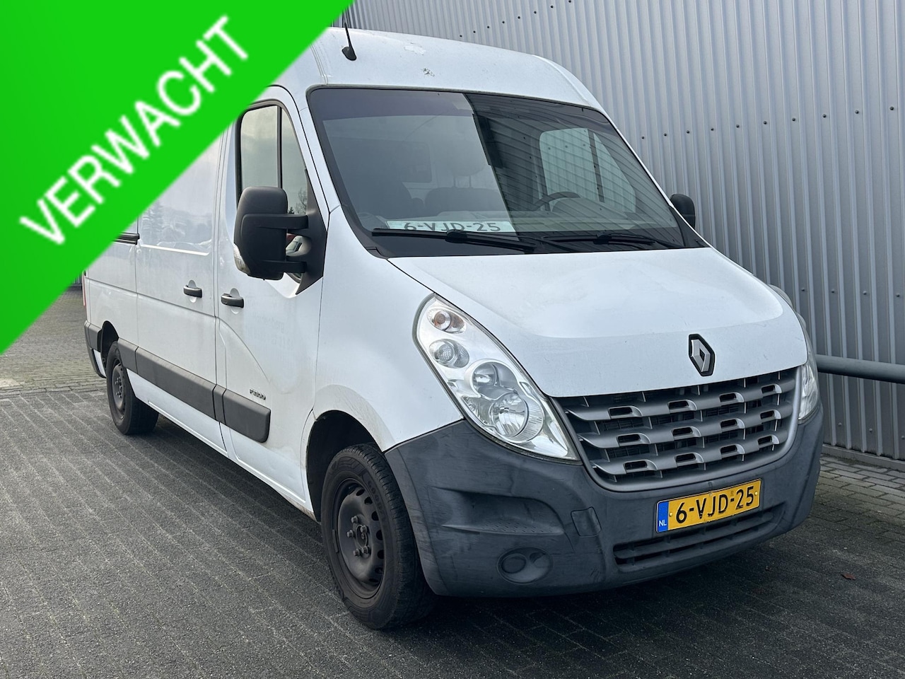 Renault Master - T33 2.3 dCi L2H2*A/C*3P*HAAK* Renault Master T33 2.3 dCi L2H2 - AutoWereld.nl