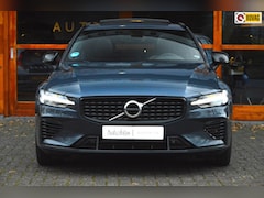 Volvo V60 - T6 Hybride AWD R-Design | Pilot-assist | Harman/Kardon | Trekhaak 2000KG | Stuur/Stoel Ver