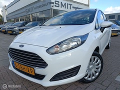 Ford Fiesta - 1.0 Style 5DRS/AC/40.000KM/NLAUTO