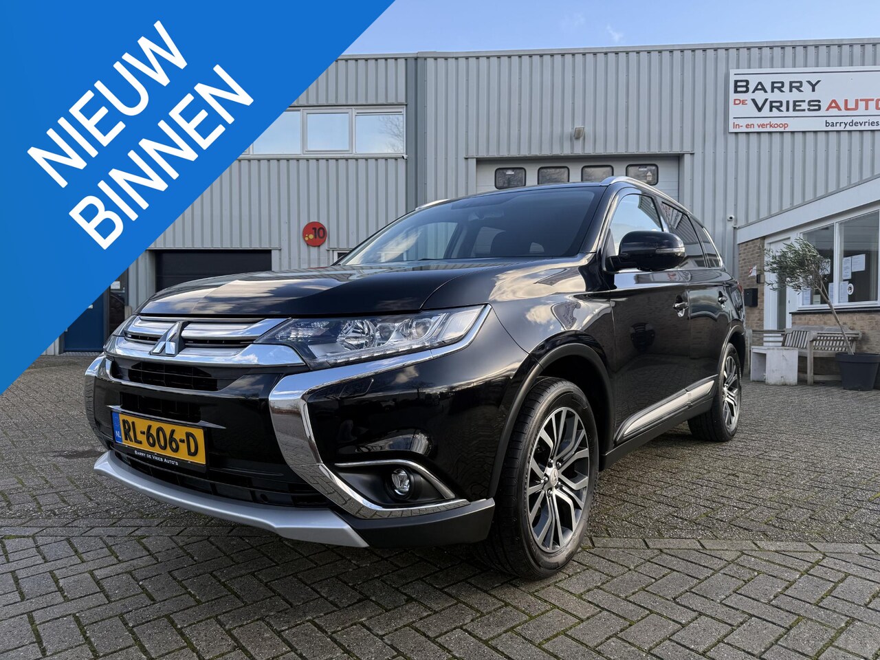 Mitsubishi Outlander - 2.0 Connect Pro | Stuurwiel verwarming | Apple Carplay | - AutoWereld.nl