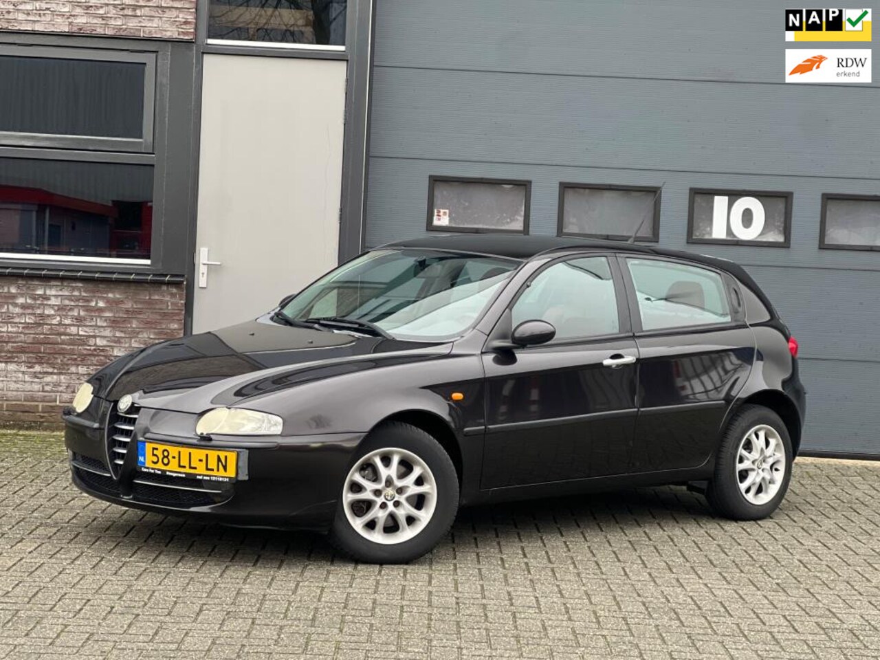 Alfa Romeo 147 - 1.6 T.Spark Veloce Edizione Limitata 1.6 T.Spark Veloce Edizione Limitata - AutoWereld.nl