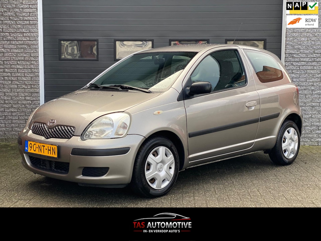 Toyota Yaris - 1.3 VVT-i Idols 1e EIG/AIRCO/DEALERONDERHOUDEN - AutoWereld.nl