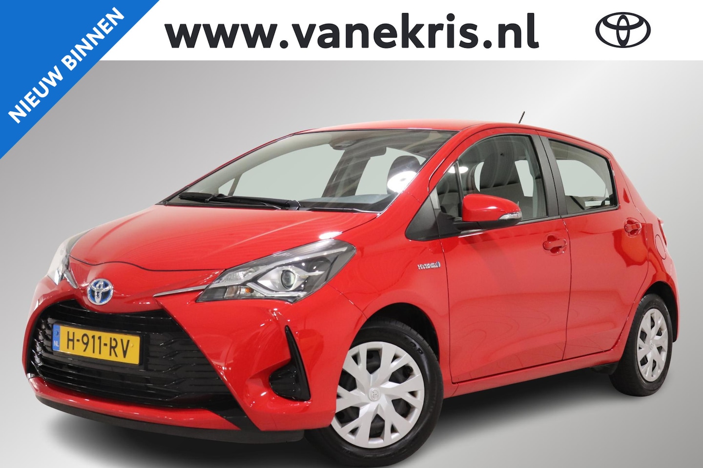 Toyota Yaris - 1.5 Hybrid Active 1.5 Hybrid Active, Cruise Control, Climate Control, Camera, Bluetooth, Regensensor, Safety - AutoWereld.nl