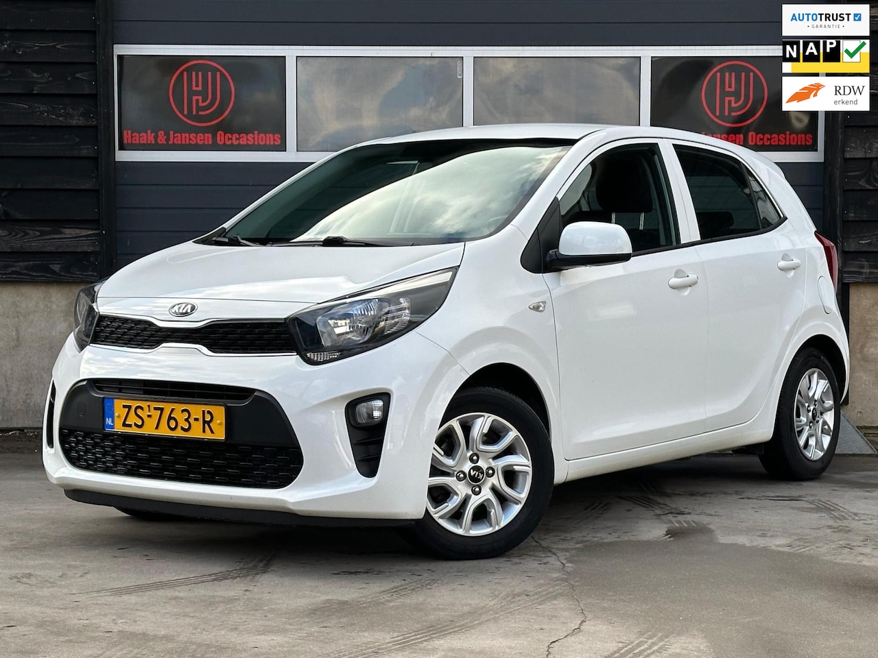 Kia Picanto - 1.0 MPi DynamicLine Navi Carplay Airco Cruise - AutoWereld.nl