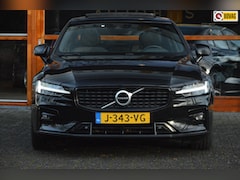 Volvo S60 - B3 R-Design | Pilot-assist | BTW | Panorama/Schuifkantel Dak | Stuur-Stoelverwarming | Har