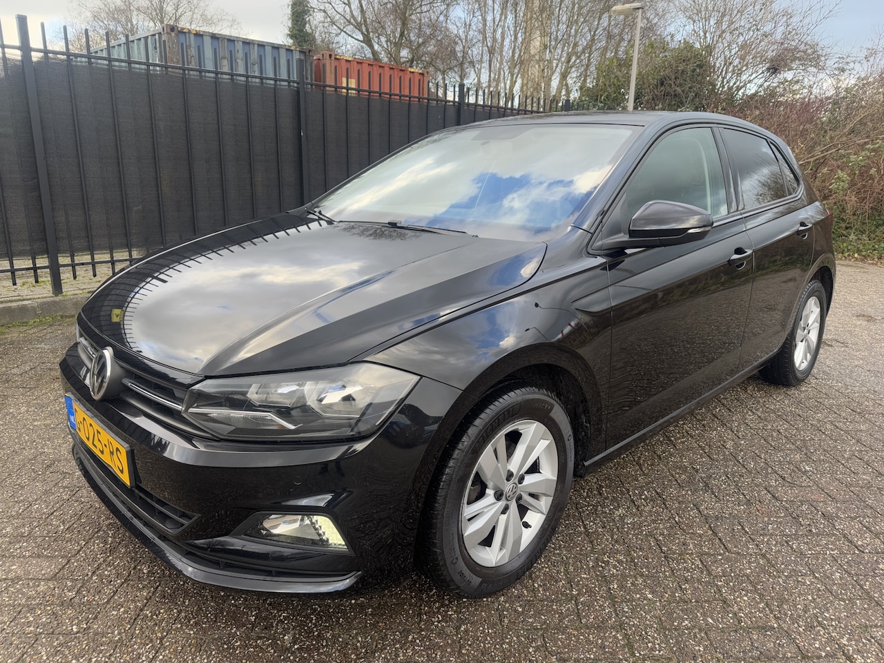 Volkswagen Polo - 1.0 TSI DSG Comfortline Carplay/Cam/Leer/Stoelverw/Cruise - AutoWereld.nl