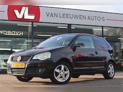 Volkswagen Polo - 1.2 Easyline | Stoelverwarming | Airco | Lichtmetaal